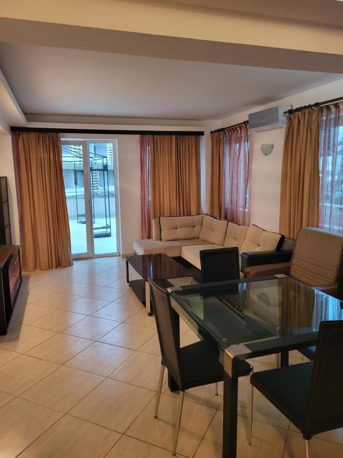 St.Vlas Apartments مامايا المظهر الخارجي الصورة
