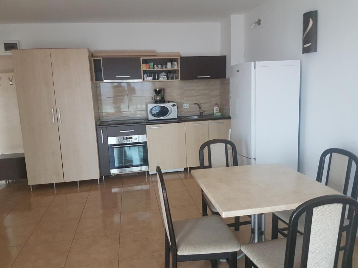 St.Vlas Apartments مامايا المظهر الخارجي الصورة